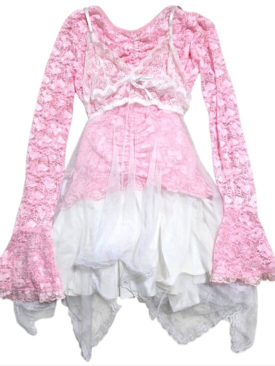aerie Dresses & Skirts - Japanese brand 3pc dress pink and white dress set